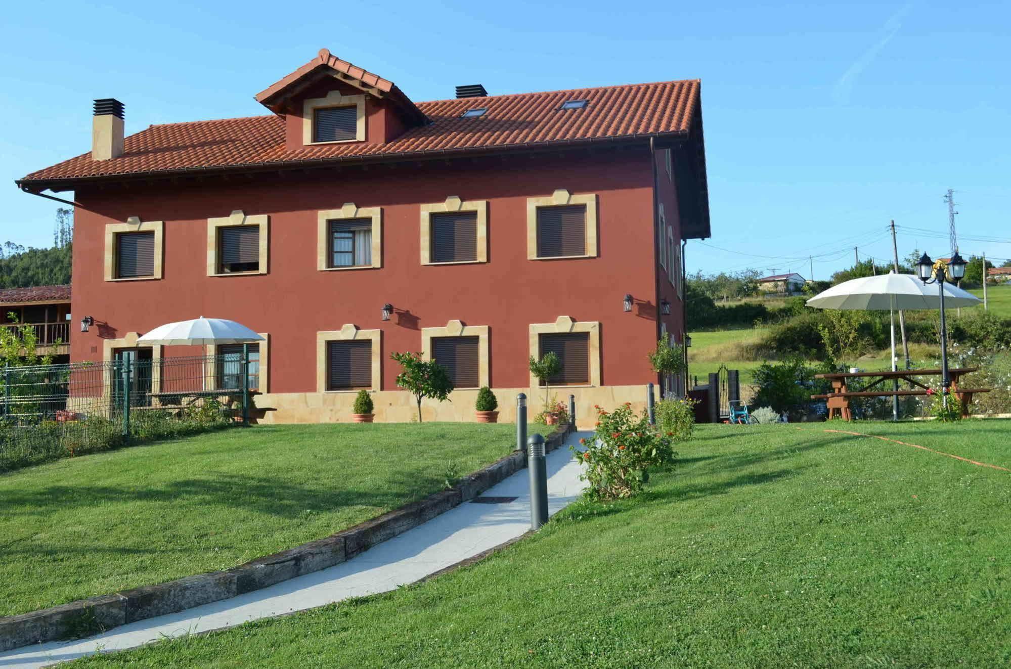 Hotel Rural Foncubierta Soto Del Barco Luaran gambar
